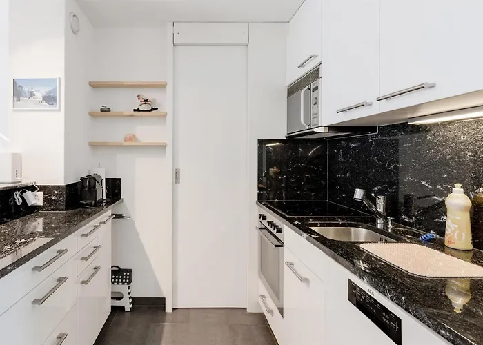 Alexandra 513 * 阿罗萨