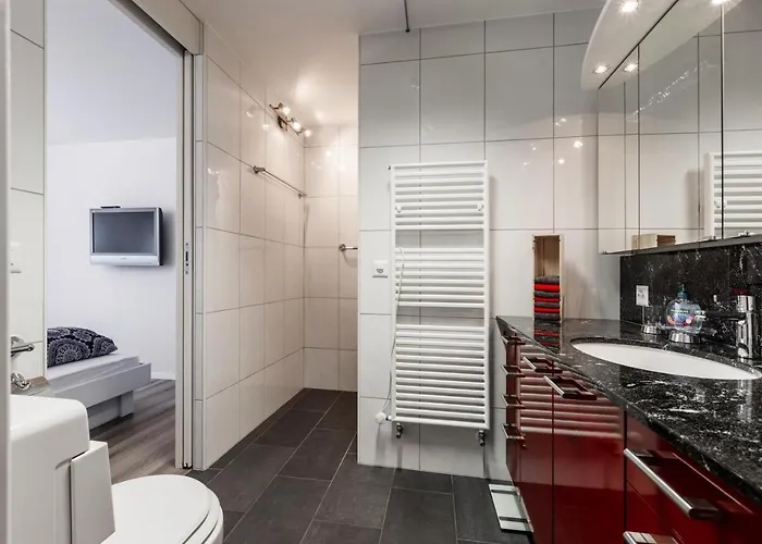 Apartment Alexandra 513 *