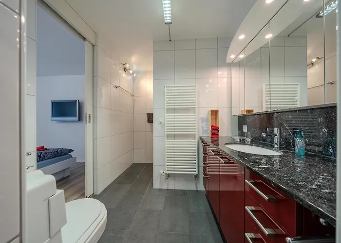 Alexandra 513 Apartment *